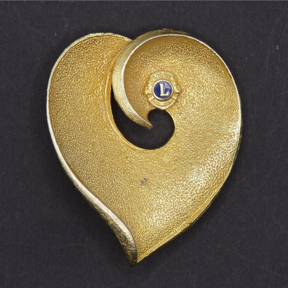 Vintage Brooch Lyons International Club Pin Gold Tone Heart Shape With Gift Box